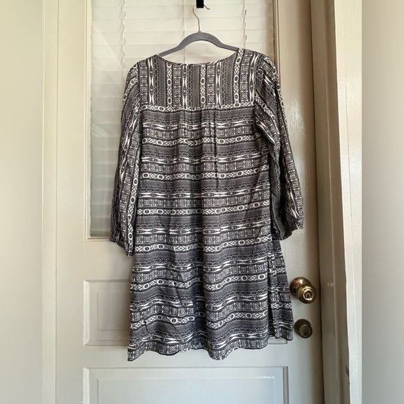 Flying Tomato Aztec Print Dress Medium - Picture 6 of 8